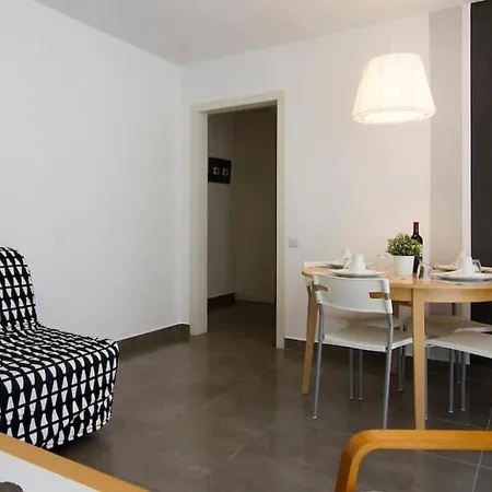 Cute Tiny Flat Near The And Center Lägenhet Tossa de Mar