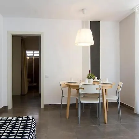 Cute Tiny Flat Near The And Center Lägenhet *